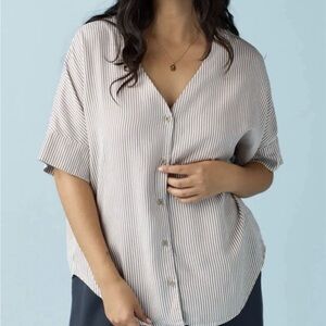 VETTA Size XL The Girlfriend Shirt Capsule Brown White Striped Versatile Button